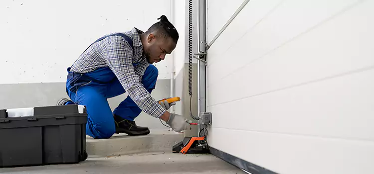 Expert Solutions for Every Garage Lock Need in Kansas City, KS